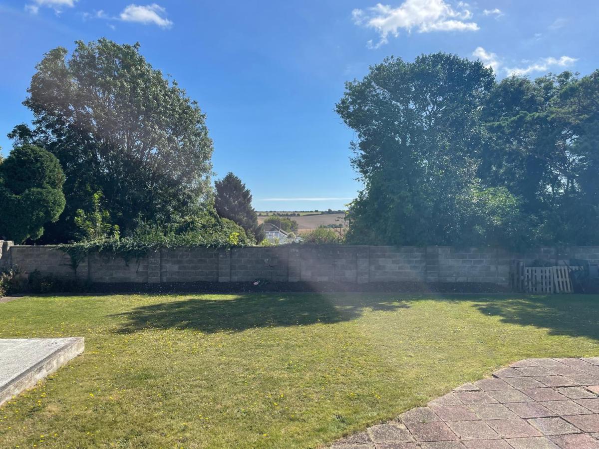 Fab Stay Uk - Coastal And Country Retreat With Free Secure Off Road Parking Minutes From Both Dover And Deal Exterior foto