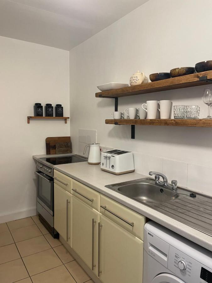 Fab Stay Uk - Coastal And Country Retreat With Free Secure Off Road Parking Minutes From Both Dover And Deal Exterior foto